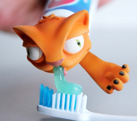 Зубная паста для ребенка 2-3 лет
